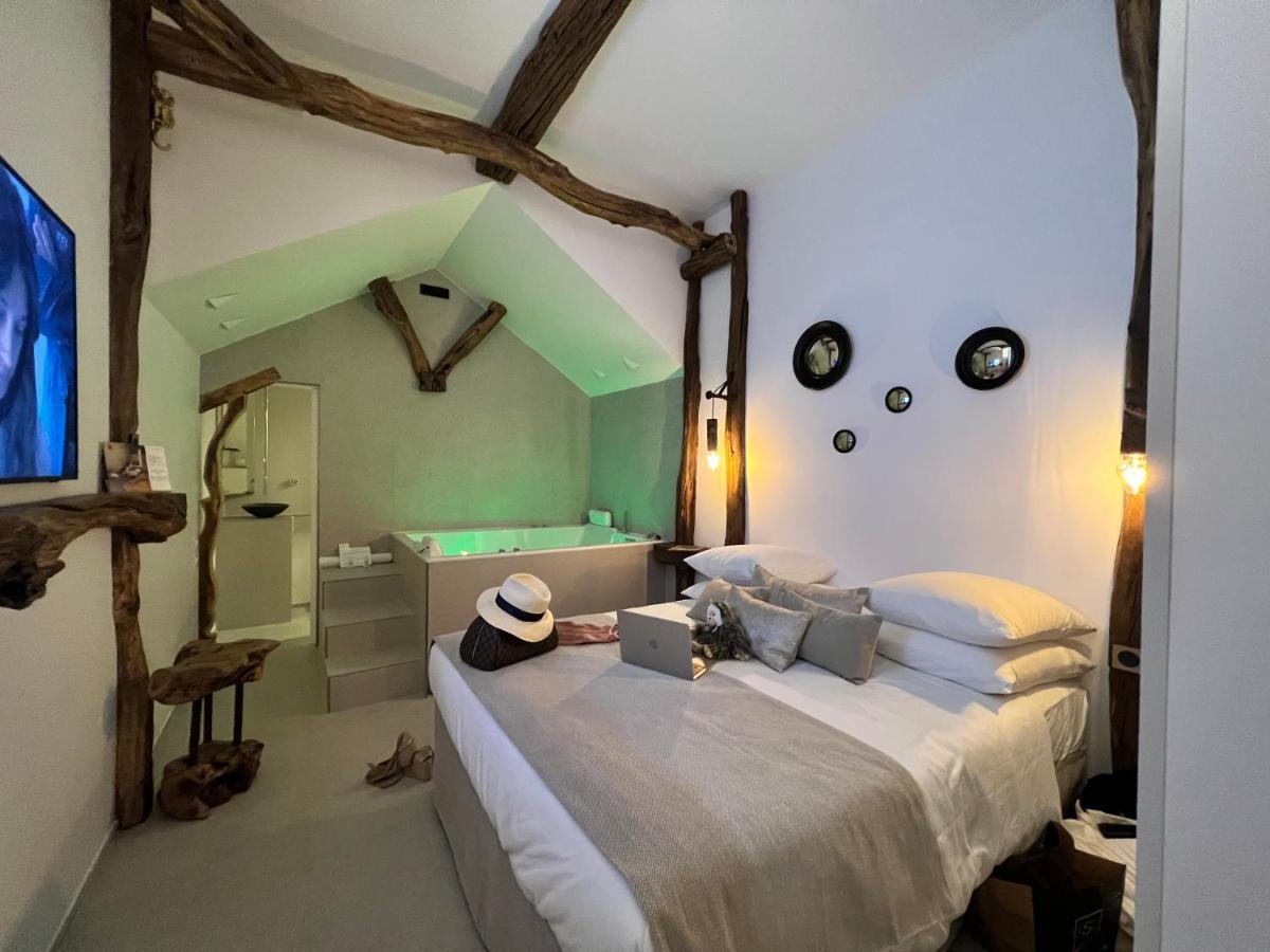 Tamarin & Capucin Suite Balneo Aubagne Εξωτερικό φωτογραφία